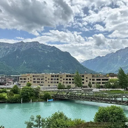 River 2 -kissed Retreat With Iconic Jungfraujoch View Interlaken